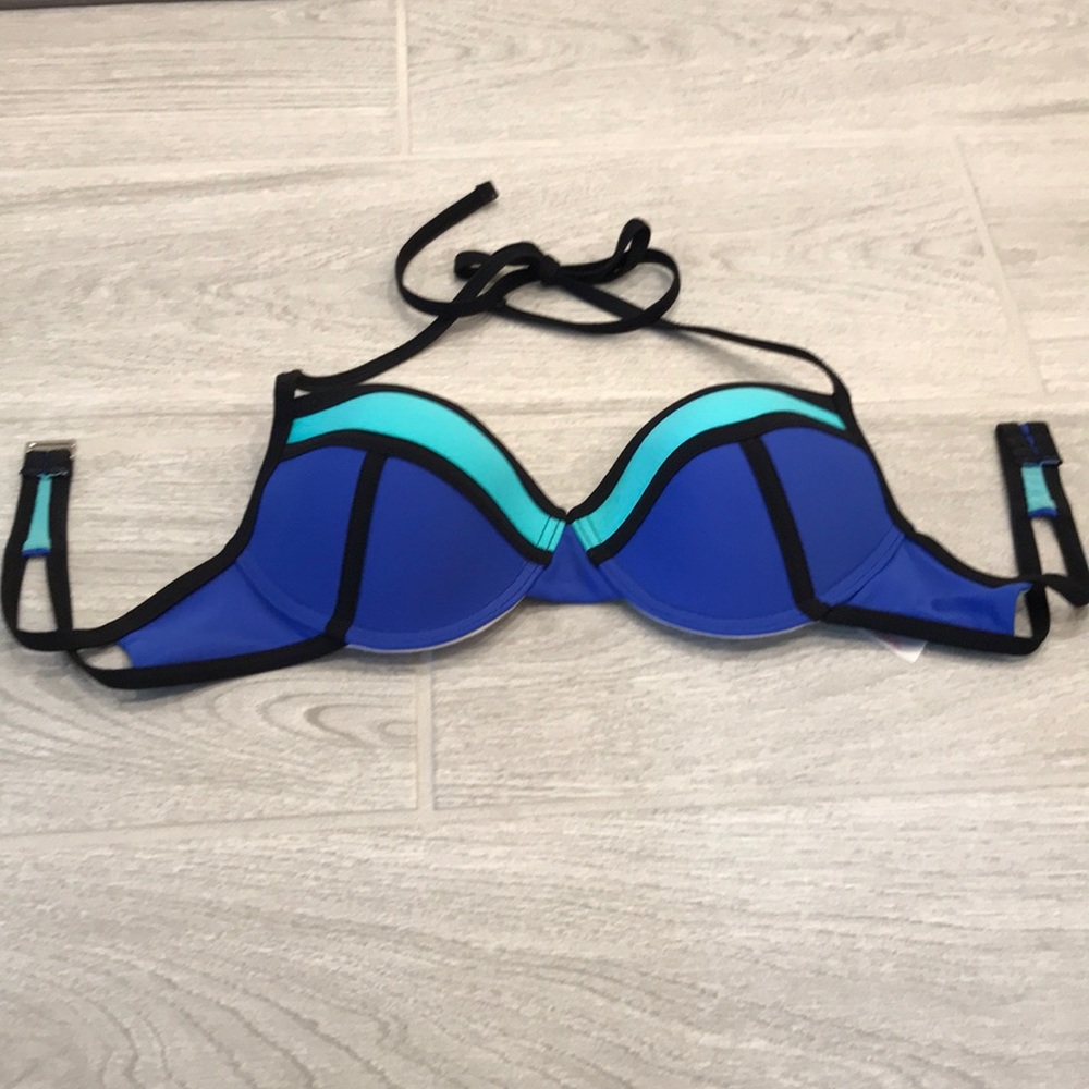 Push up bikini top